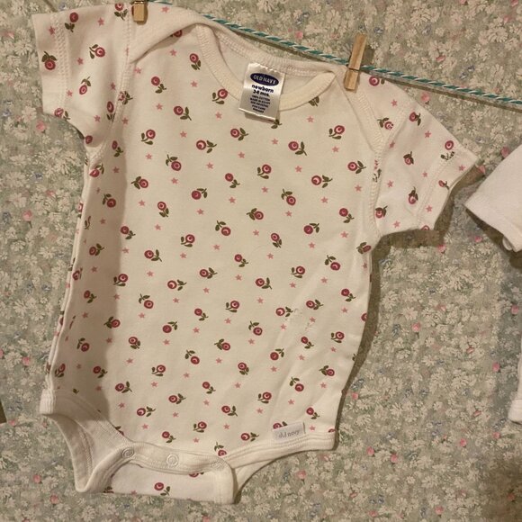 onesies - Picture 4 of 4